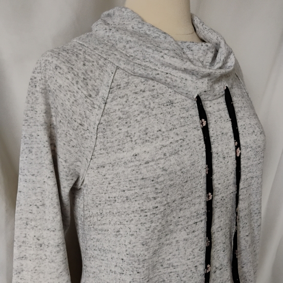 Womens Cowl Neck Gray Knit Sweatshirt Over Floral Chiffon Blouse Layered Look - Picture 2 of 16